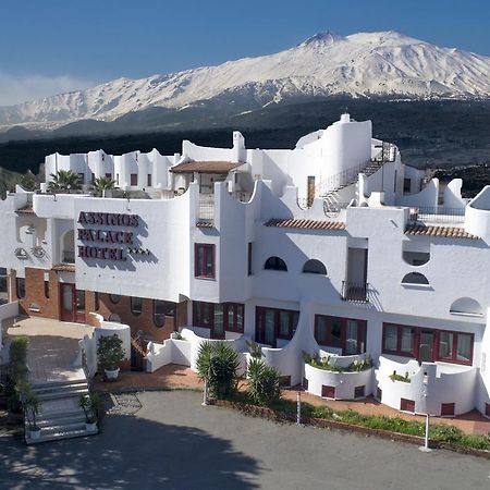 Assinos Palace Hotel Джардини Наксос Екстериор снимка